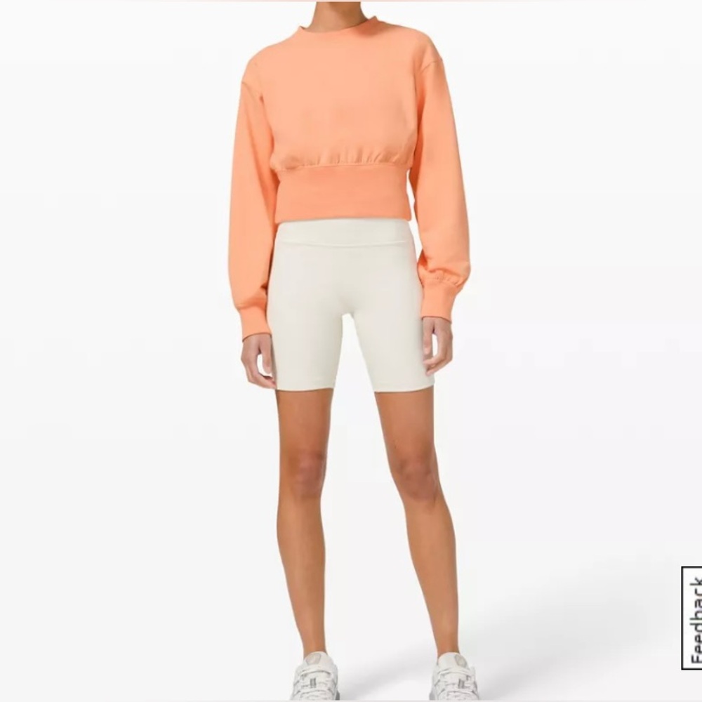 Lululemon Ribbed Contoured-Waist Crew pullover Size 6